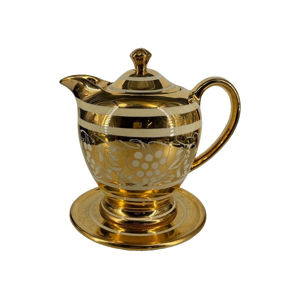 Sadler Teapot & Under plate/Coaster Gold Ivory Striped Grapes Set